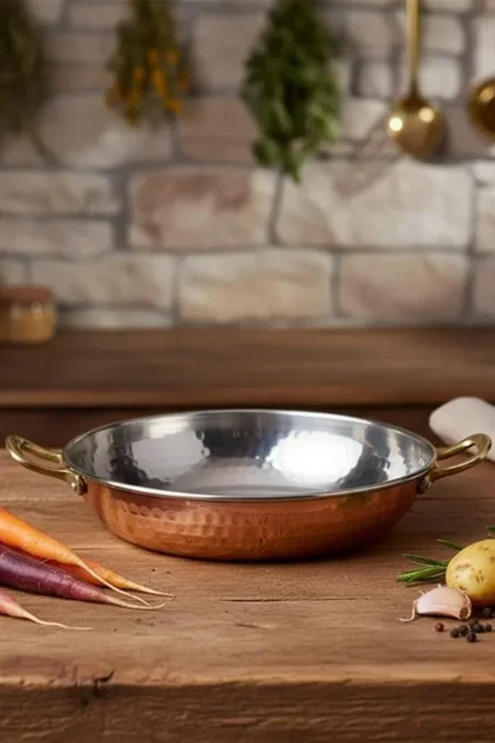 El yapımı bakır tava — Çelebi Tava 3 No 18 Cm El Dövme Kırmızı — BakırBul