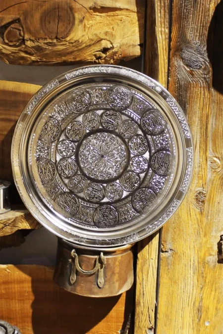 El yapımı bakır tepsi — Krom Yuvarlak Sunum Tepsi 34 Cm Makine İşleme Nikel — BakırBul