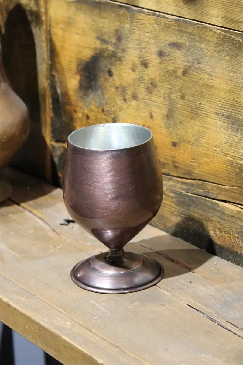 El yapımı bakır kadeh — Merlot Kadeh 500 ml Düz Oksit — kullanım — BakırBul