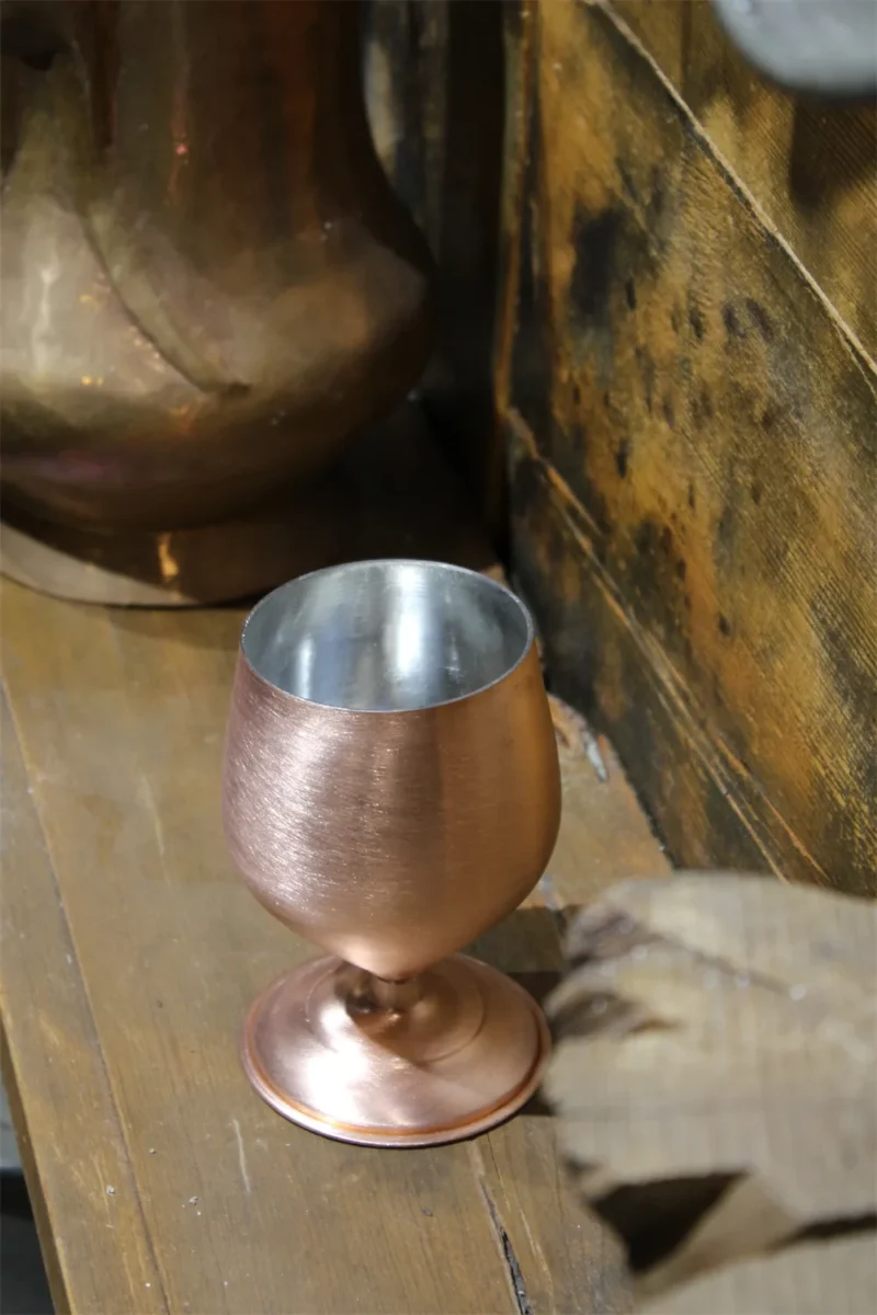 El yapımı bakır kadeh — Merlot Şarap Kadeh 500 Ml Düz Skoç — üstten görünüm — BakırBul