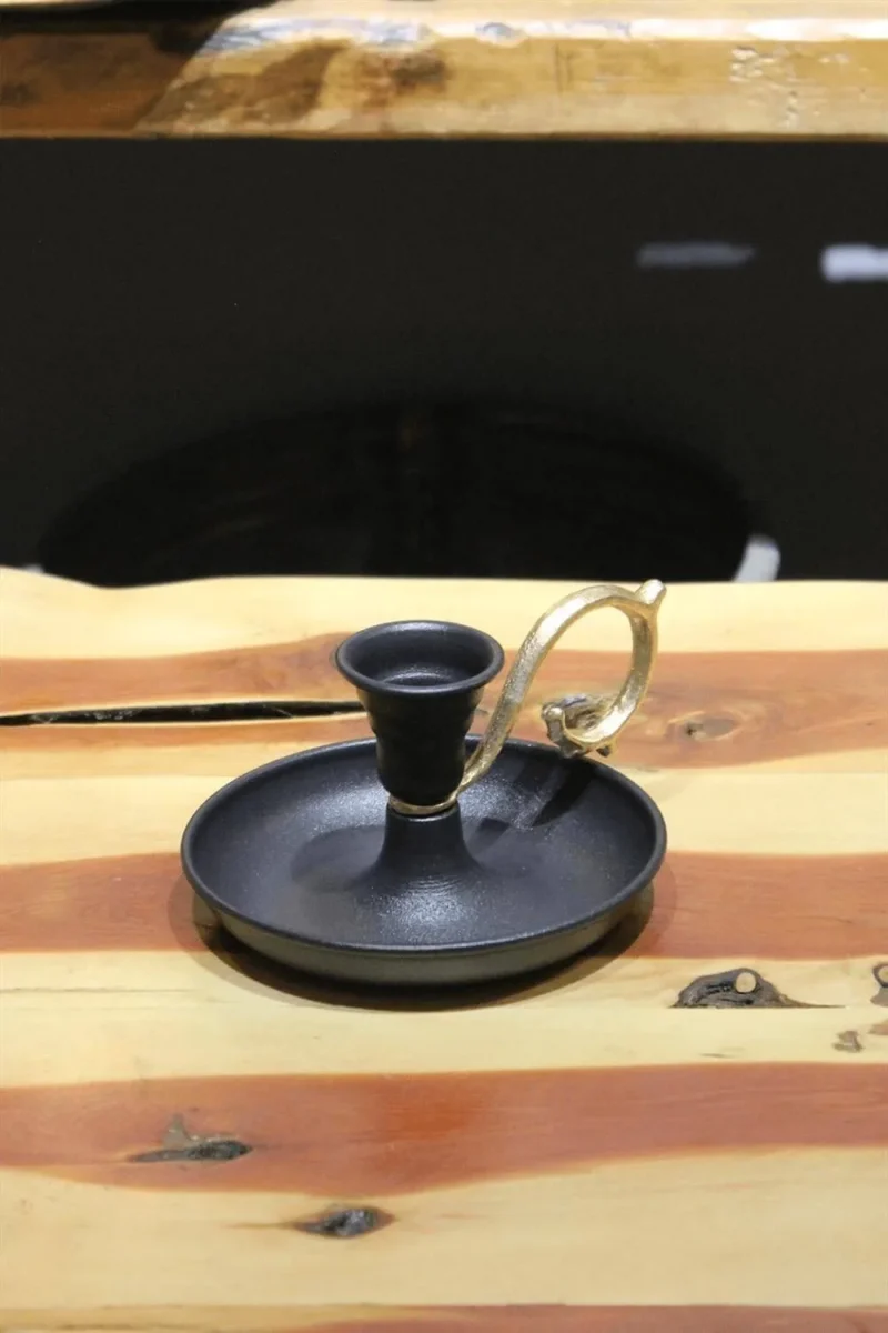 El yapımı bakır şamdan — Metal Nostalji Mumluk & El Şamdanı Kendinden İğneli Siyah — paket içeriği — BakırBul