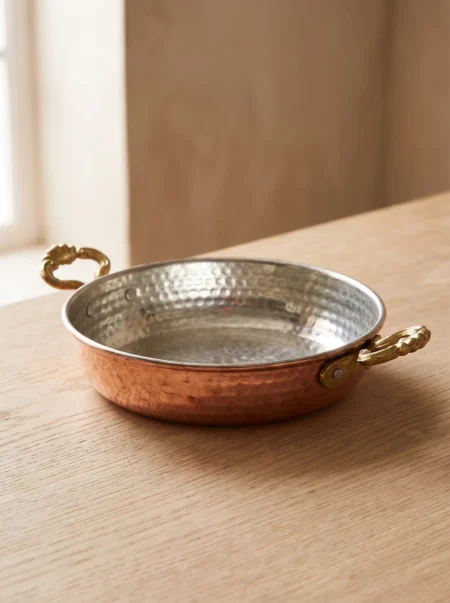 soylu-tava-4-no-20-cm-ince-kirmizi-bb7605-1-sahne-1 El yapımı bakır tava — Soylu Bakır Tava 4 No 20 cm İnce Kırmızı — kızartma ve kavurma — BakırBul