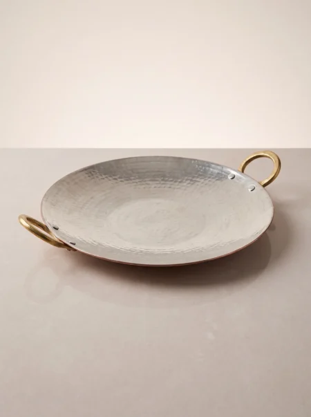ziyafet-kavurma-saci-16-cm-el-dovme-kirmizi-bb4863-1-sahne-2 El yapımı bakır ürün — Bakır Ziyafet Kavurma Sacı 16 cm El Dövme Kırmızı — kavurma ve közleme — BakırBul