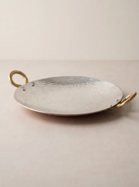 ziyafet-kavurma-saci-30-cm-el-dovme-kirmizi-bb4869-1-sahne-1-1 El yapımı bakır ürün — Bakır Ziyafet Kavurma Sacı 30 cm El Dövme Kırmızı — kavurma ve közleme — BakırBul