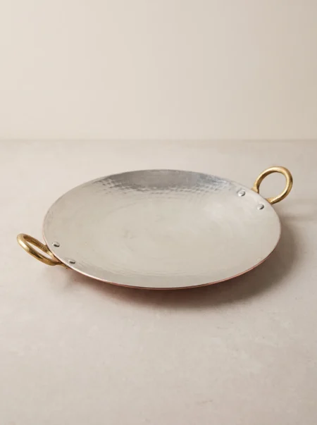 ziyafet-kavurma-saci-32-cm-el-dovme-kirmizi-bb4870-1-sahne-1-1 El yapımı bakır ürün — Bakır Ziyafet Kavurma Sacı 32 cm El Dövme Kırmızı — kavurma ve közleme — BakırBul